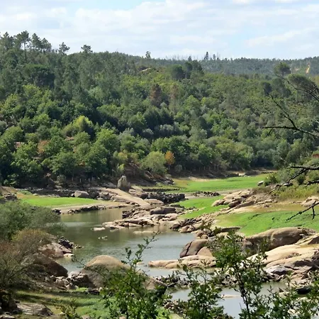 別荘 Casa Do O - Local