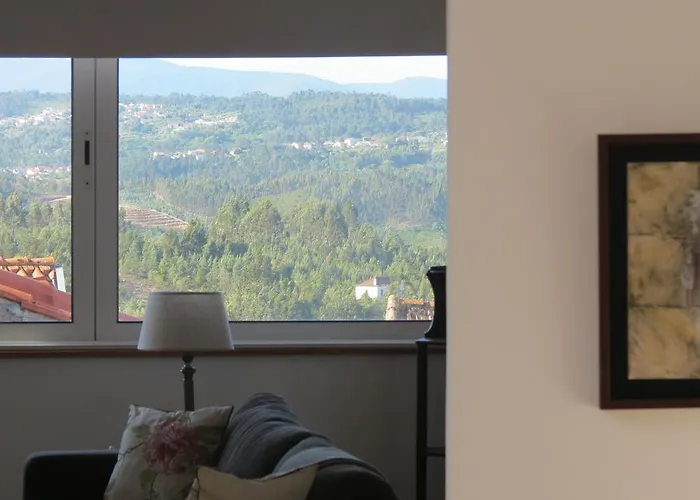 別荘 Casa Do O - Local Tábua