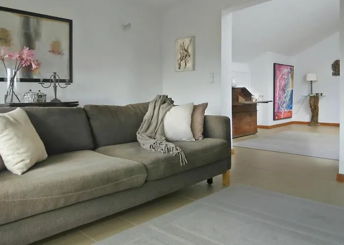 Casa Do O - Local * Tábua